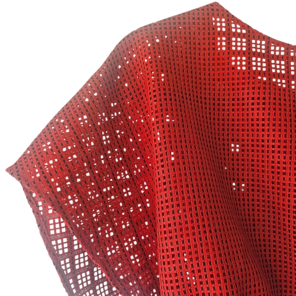 Akris Punto Perforated Adjustable Waist Short Sleeve Hi-Low Peplum Top, Red - Picture 4 of 16